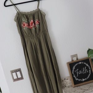Target Floral Maxi dress | olive green | size S